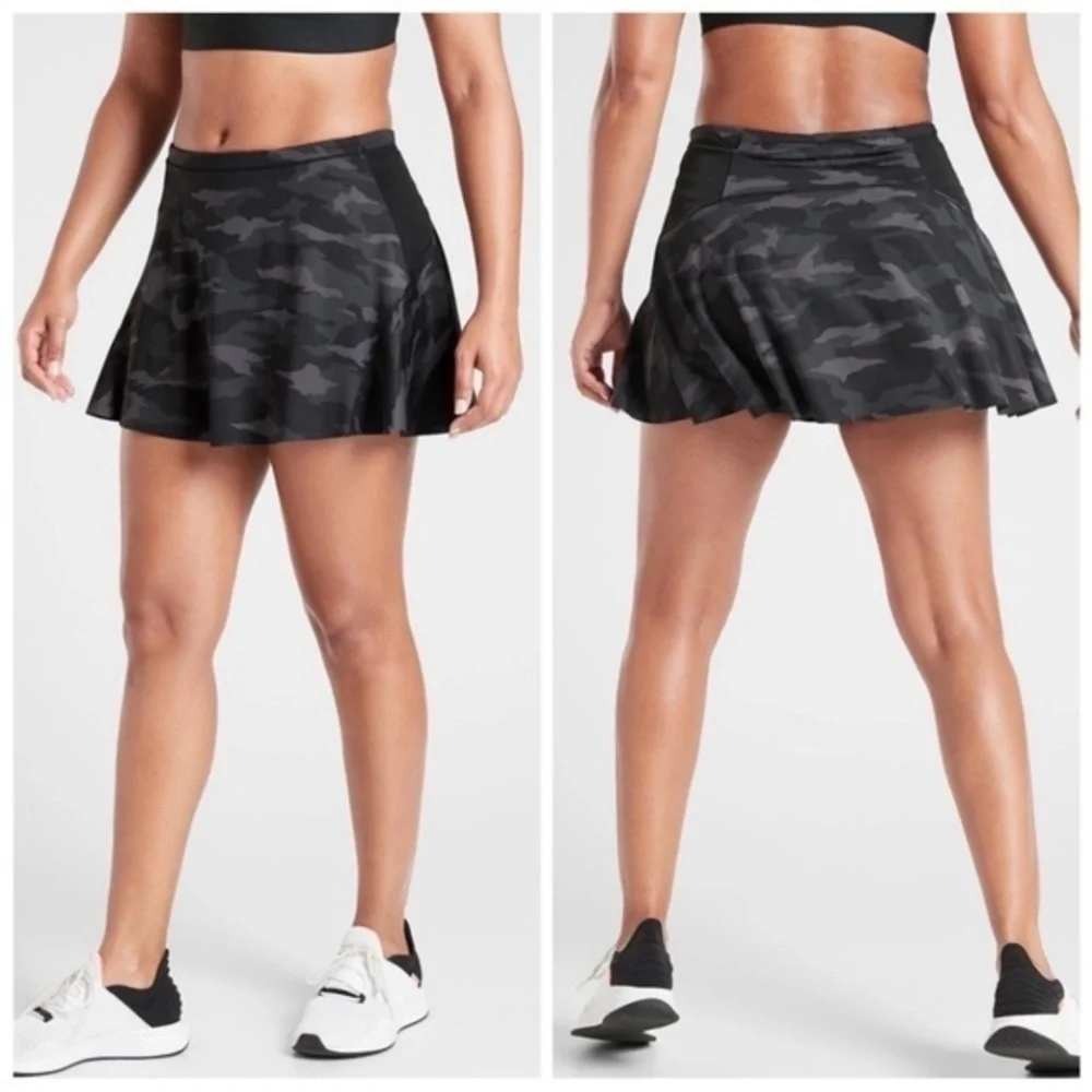 Athleta Match Point Skort M Black Camo Athletic Tennis Golf Pickleball Skirt
